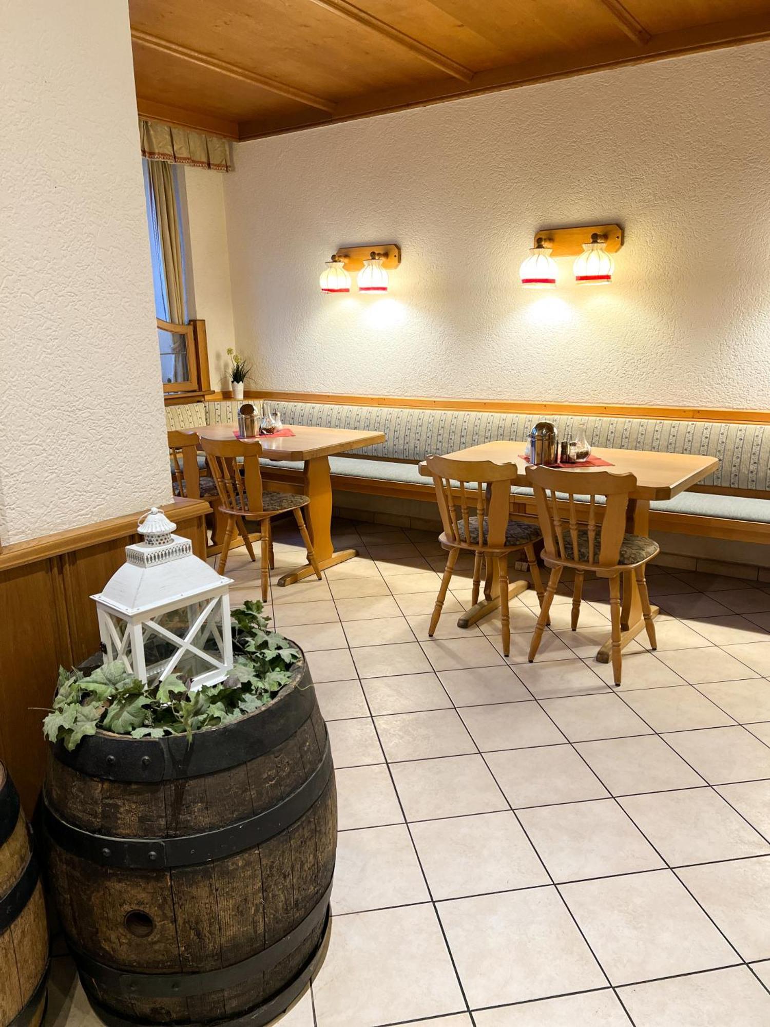 Hotel Fraenkischer Hof Kitzingen Εξωτερικό φωτογραφία